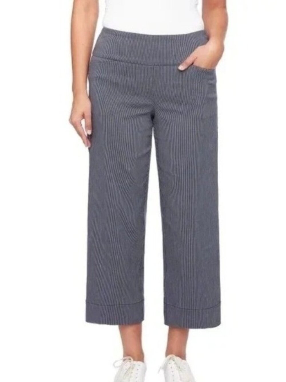 NWT S.C. & Co. Tummy Control Women's M Crop Pants Navy Blue Striped Wide Leg
